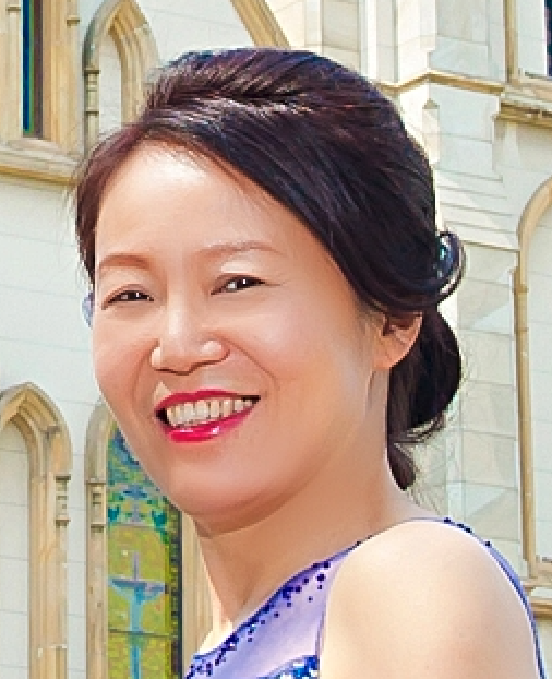 Dr. Laura Cowburn Calgary TCM, herbalist and acupuncturist